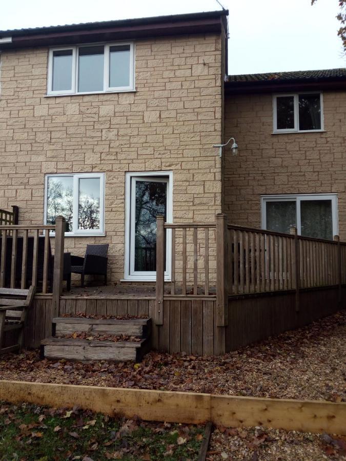 New Cottage Chalford 外观 照片