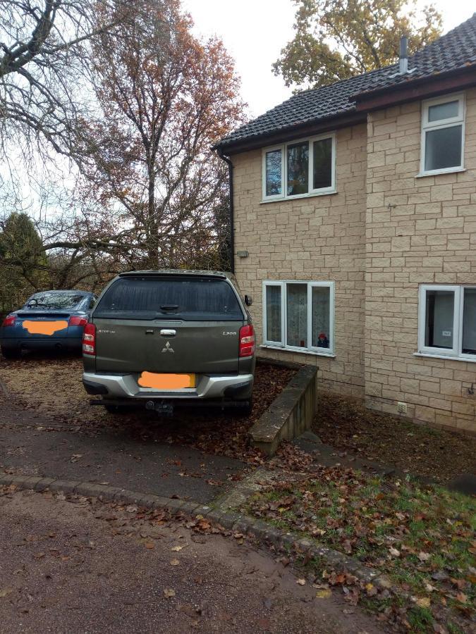 New Cottage Chalford 外观 照片