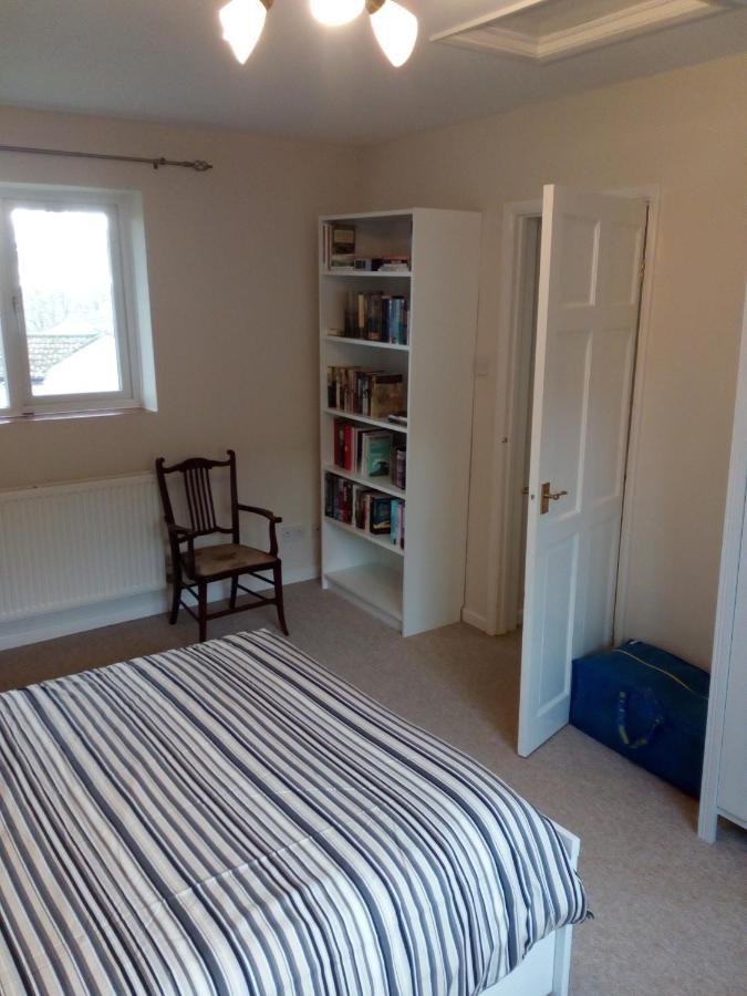 New Cottage Chalford 外观 照片